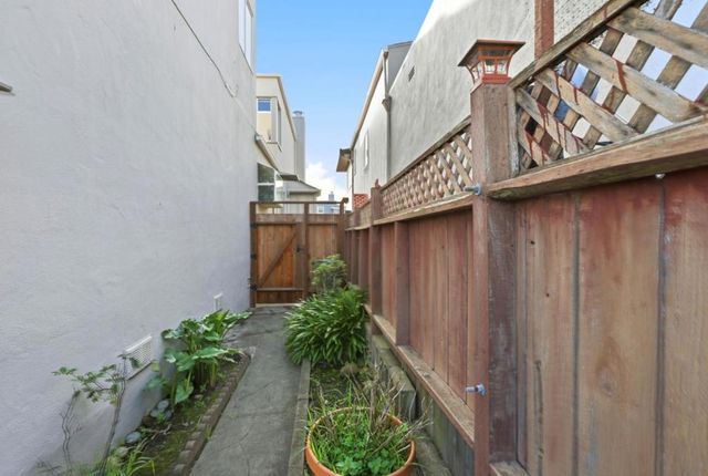 24 Westmont Drive, Daly City, CA 94015