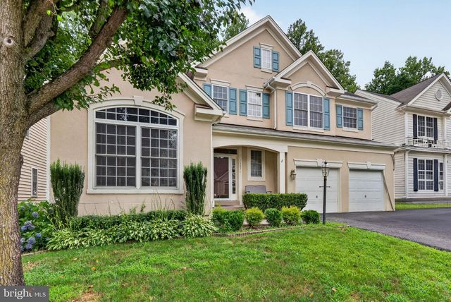 13016 PILGRIMS INN DR, Woodbridge, VA 22193