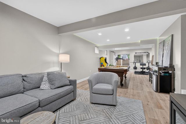 13016 PILGRIMS INN DR, Woodbridge, VA 22193