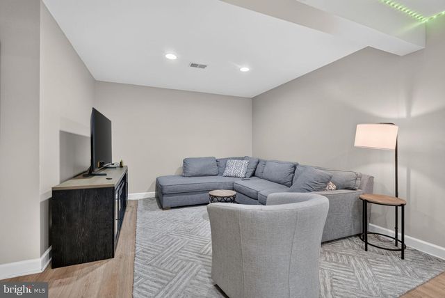 13016 PILGRIMS INN DR, Woodbridge, VA 22193