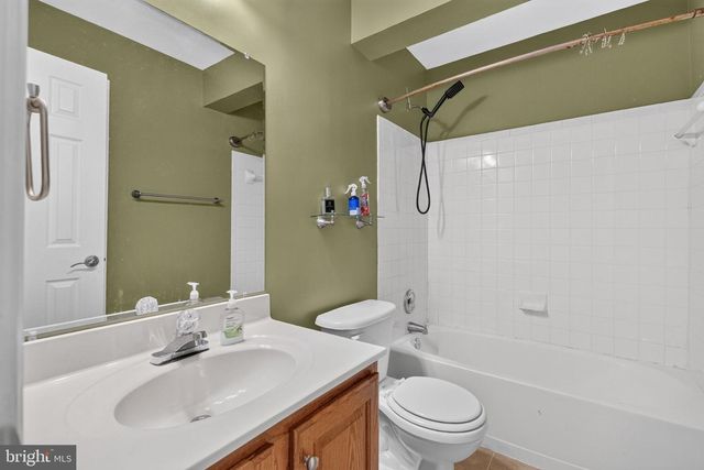 13016 PILGRIMS INN DR, Woodbridge, VA 22193