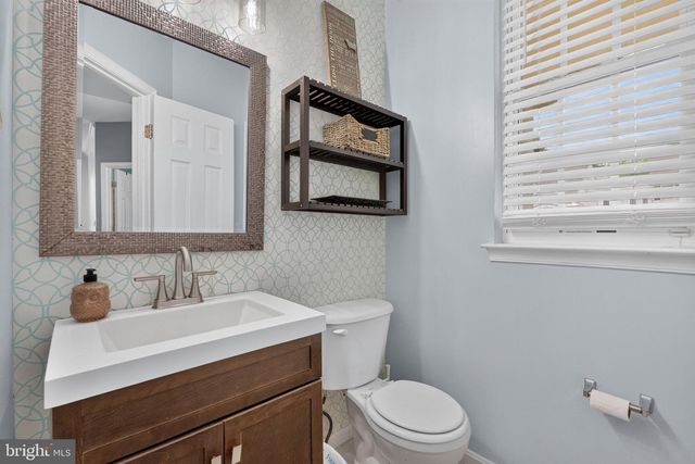 13016 PILGRIMS INN DR, Woodbridge, VA 22193