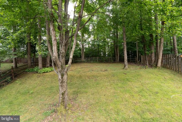 13016 PILGRIMS INN DR, Woodbridge, VA 22193