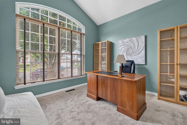13016 PILGRIMS INN DR, Woodbridge, VA 22193