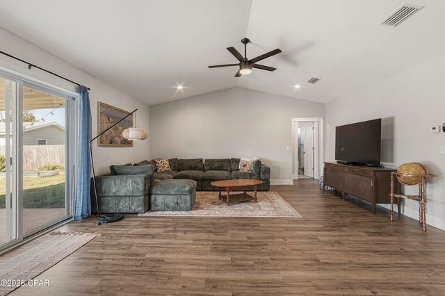 1623 Santa Anita Drive, Lynn Haven, FL 32444