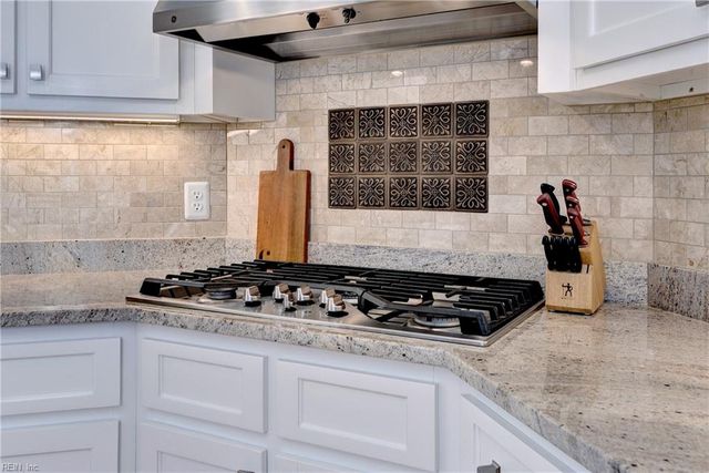 136 Shinnecock, Williamsburg, VA 23188