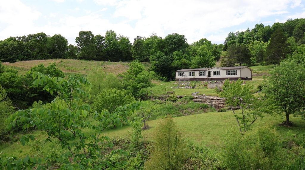 6039 S State Highway 9, Melbourne, AR 72556