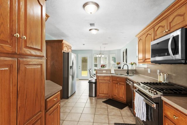 6465 Tahoe, Beaumont, TX 77708