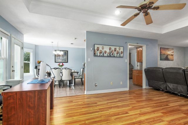 6465 Tahoe, Beaumont, TX 77708