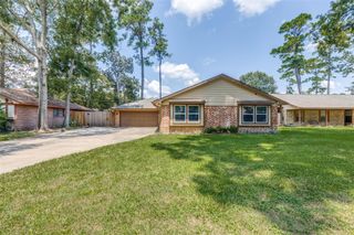 2103 Woodway Drive, Woodbranch, TX 77357