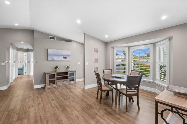 22239 SW 98th Pl, Cutler Bay, FL 33190