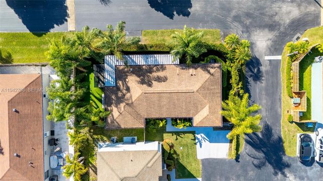 22239 SW 98th Pl, Cutler Bay, FL 33190