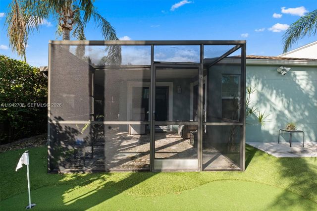 22239 SW 98th Pl, Cutler Bay, FL 33190