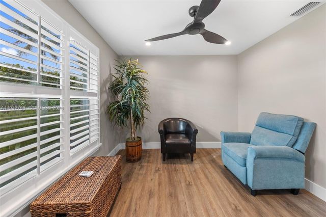 22239 SW 98th Pl, Cutler Bay, FL 33190