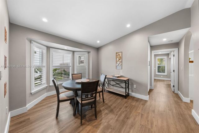 22239 SW 98th Pl, Cutler Bay, FL 33190