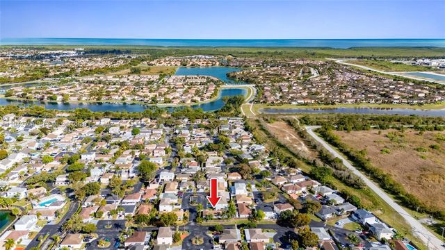 22239 SW 98th Pl, Cutler Bay, FL 33190