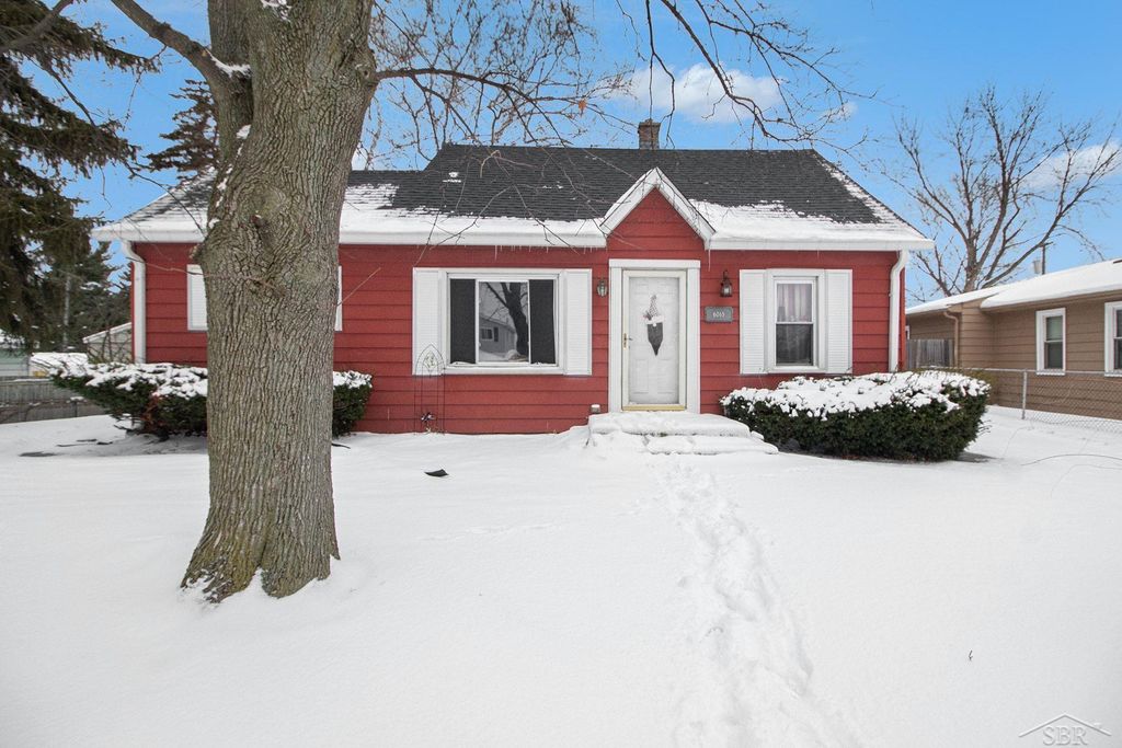 6065 Vivian Drive, Taylor, MI 48180