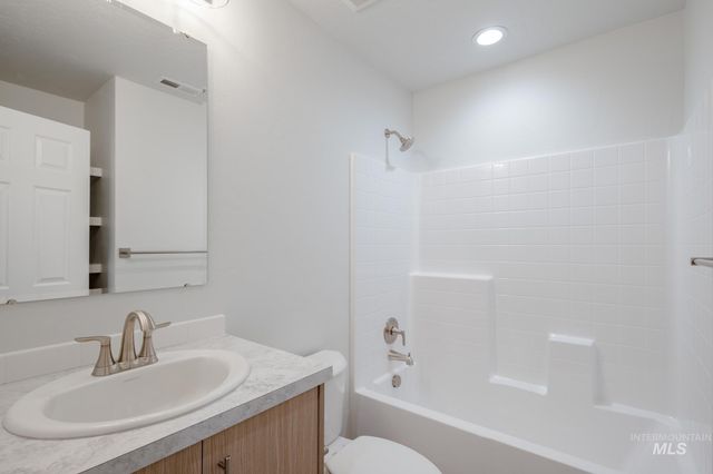 12785 Ropers St, Nampa, ID 83651
