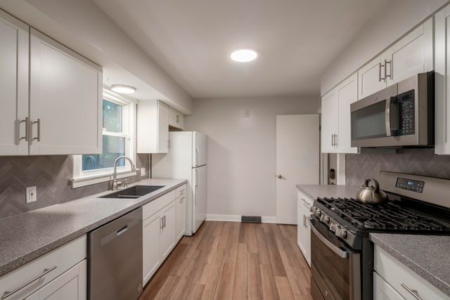 545 52nd Street Se, City Of Kentwood, MI 49548