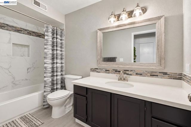 5547 Russo Dr, San Jose, CA 95118