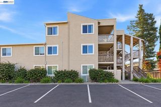 5547 Russo Dr, San Jose, CA 95118