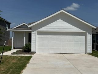 228 Basalt DR, Maxwell, TX 78666