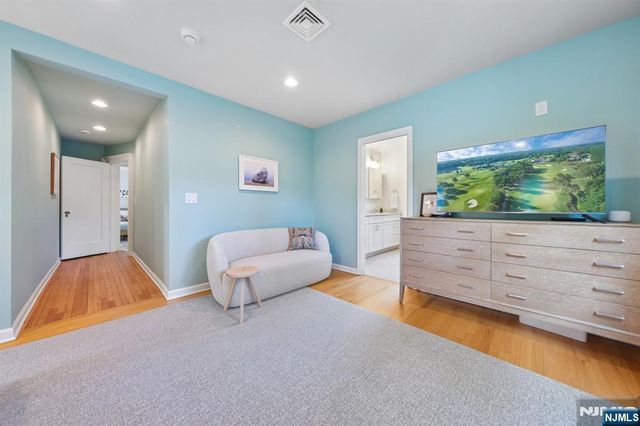 34 Prescott Avenue, Montclair, NJ 07042