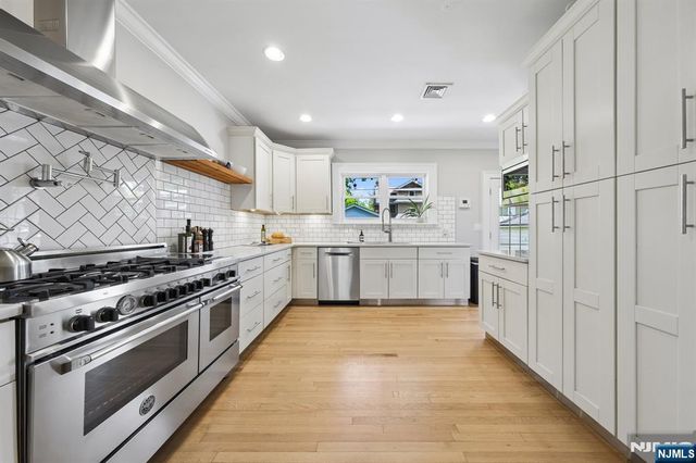 34 Prescott Avenue, Montclair, NJ 07042