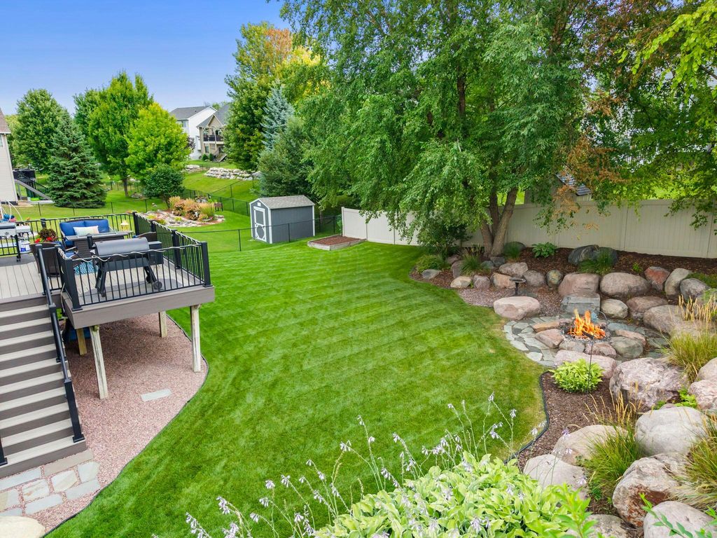 921 Bridle Creek Drive, Jordan, MN 55352 — photo 2