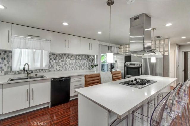 1025 S Riverside 26, Rialto, CA 92376