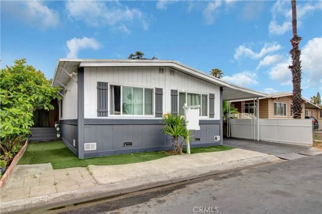 1025 S Riverside 26, Rialto, CA 92376