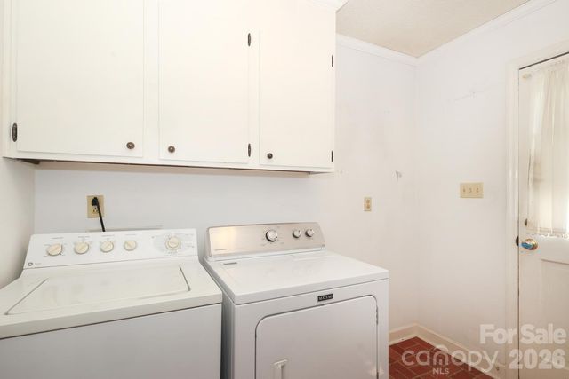 2000 Lawton Bluff Road, Charlotte, NC 28226