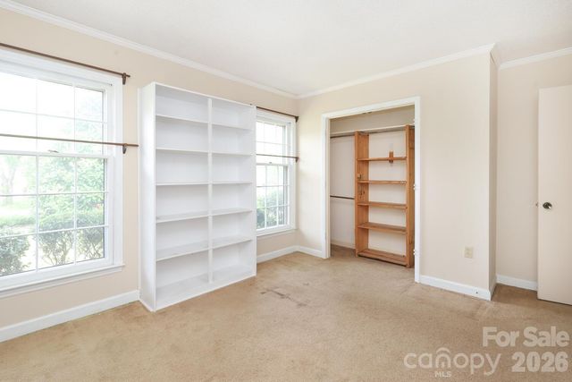 2000 Lawton Bluff Road, Charlotte, NC 28226