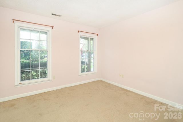 2000 Lawton Bluff Road, Charlotte, NC 28226