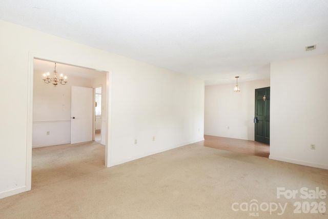 2000 Lawton Bluff Road, Charlotte, NC 28226