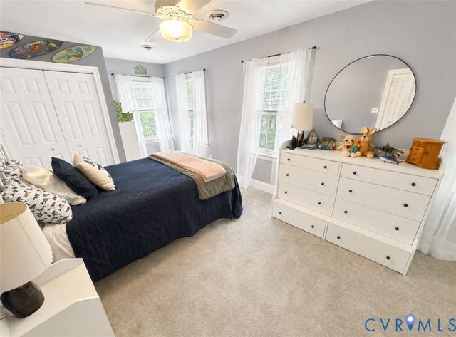 700 Dove Path Ln, Chester, VA 23834