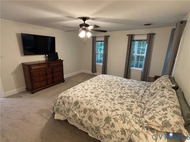 700 Dove Path Ln, Chester, VA 23834