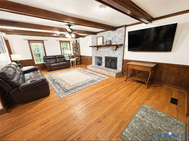 700 Dove Path Ln, Chester, VA 23834