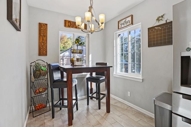 5045 E Morada Ln, Stockton, CA 95212