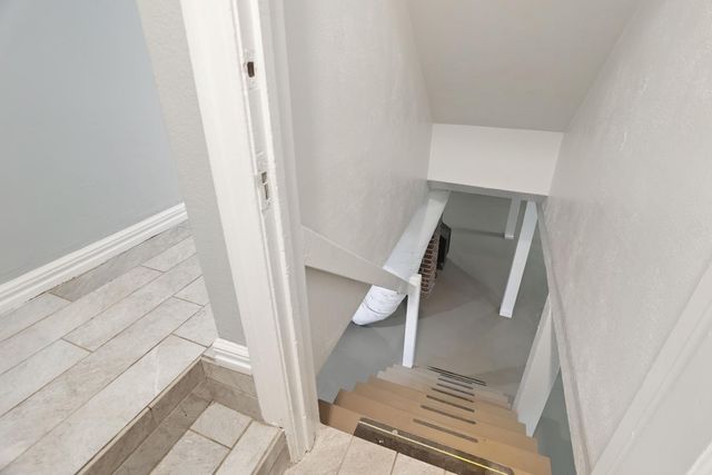 5045 E Morada Ln, Stockton, CA 95212