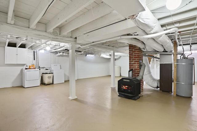 5045 E Morada Ln, Stockton, CA 95212