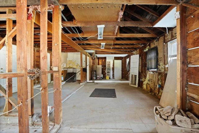 5045 E Morada Ln, Stockton, CA 95212