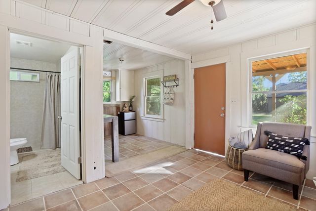 5045 E Morada Ln, Stockton, CA 95212