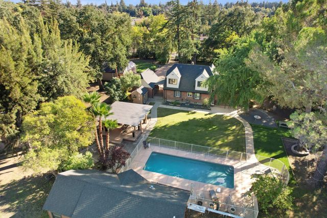 5045 E Morada Ln, Stockton, CA 95212