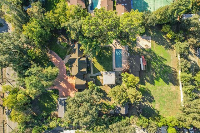 5045 E Morada Ln, Stockton, CA 95212