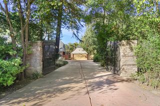 5045 E Morada Ln, Stockton, CA 95212