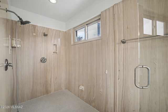 7721 Legend Vista Place, Tucson, AZ 85743
