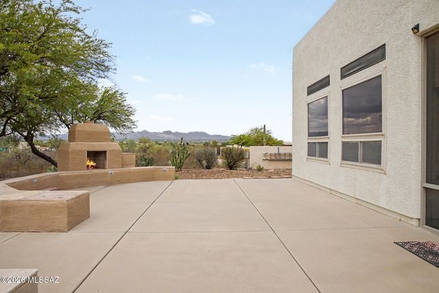 7721 Legend Vista Place, Tucson, AZ 85743