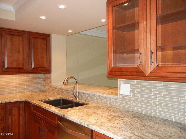 995 N Highway A1a 407, Indialantic, FL 32903