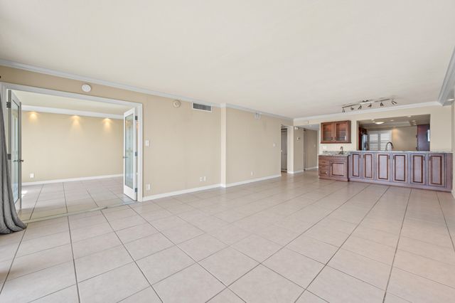 995 N Highway A1a 407, Indialantic, FL 32903